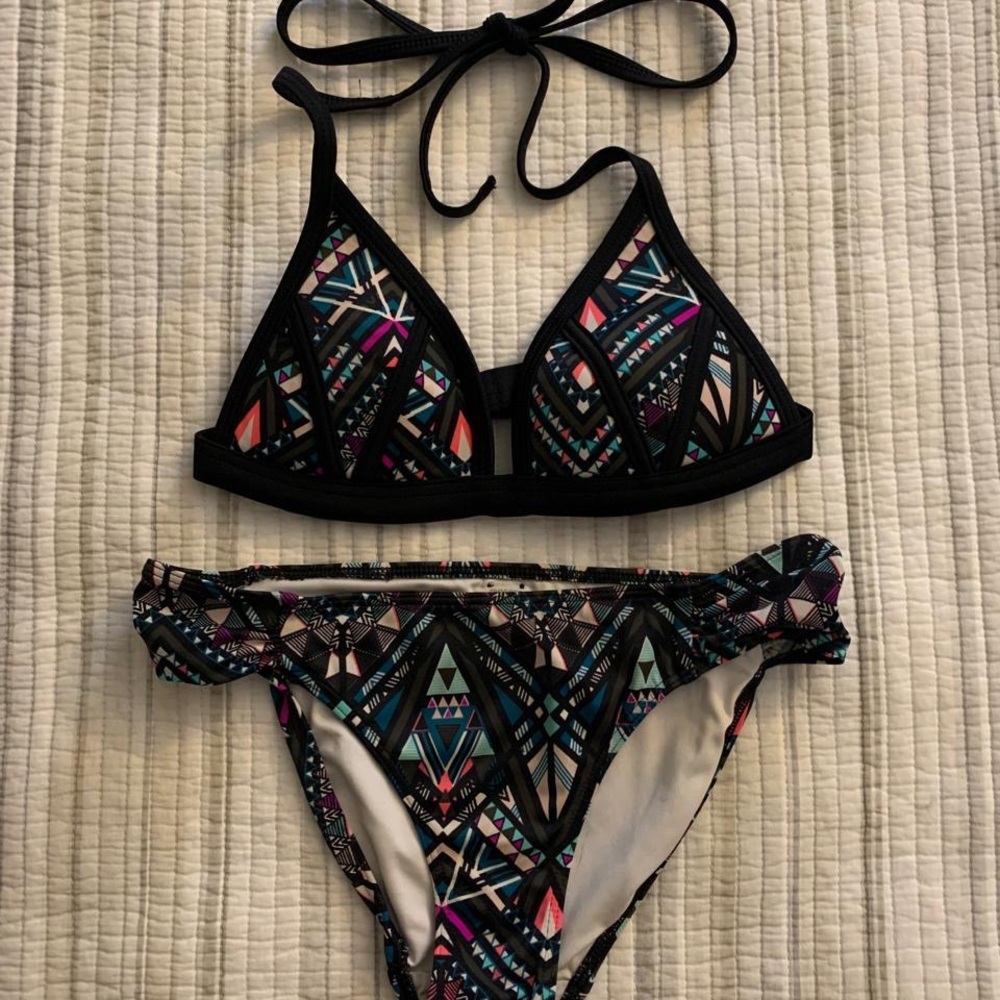 PINK Victoria's Secret Black Geo Tribal Print Bikini Set
